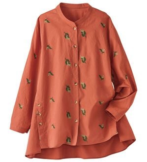 BELLUNA（ベルーナ）の「ミモザ刺しゅう腰まわりゆったり綿１００％ブラウス（ブラウス）」｜テラコッタ