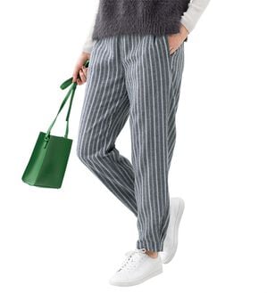 LAVIENNE（ラヴィエンヌ）の「綿混あったか美脚もんぺパンツ（その他パンツ）」｜詳細画像