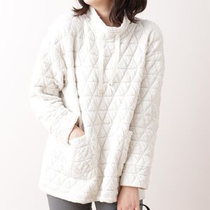 BELLUNA（ベルーナ）の「カットキルト素材チュニック（チュニック）」｜アイボリー