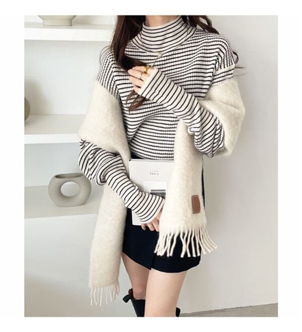 GeeRA（ジーラ）の「ボリュームスリーブハイネックニット（ニット・セーター）」｜詳細画像