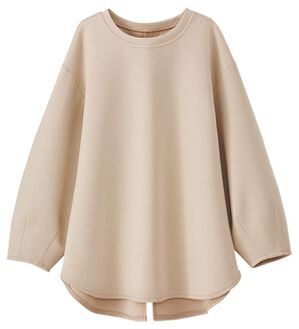 BELLUNA（ベルーナ）の「とろけるような肌心地　ふんわり袖プルオーバー（カットソー）」｜グレージュ