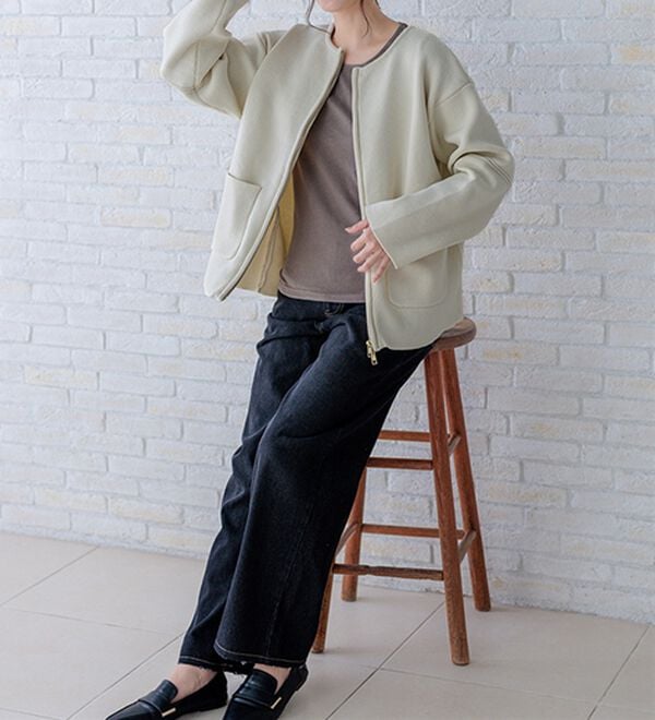 LAVIENNE（ラヴィエンヌ）の「超・暖　吸湿発熱　素肌よろこぶ綿１００％あったかインナー　クルーネックインナー（肌着・インナーウェア）」｜詳細画像