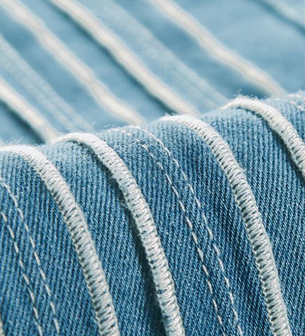 BELLUNA（ベルーナ）の「ペプラム切替でスタイルアップ！デニムチュニック（チュニック）」｜詳細画像