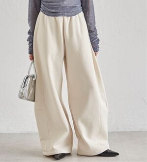 RANAN（ラナン）の「裏起毛カーブスウェットパンツ（その他パンツ）」｜アイボリー