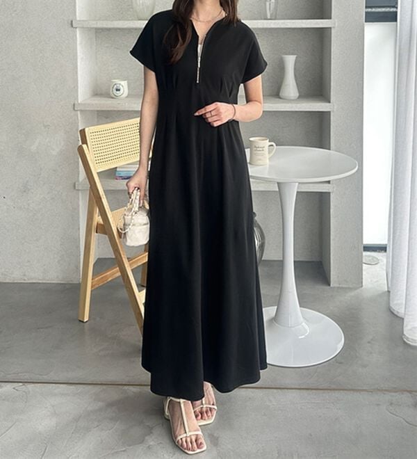 GeeRA（ジーラ）の「前後2WAYハーフジップフレンチ袖ワンピース（カットソーワンピース）」｜詳細画像
