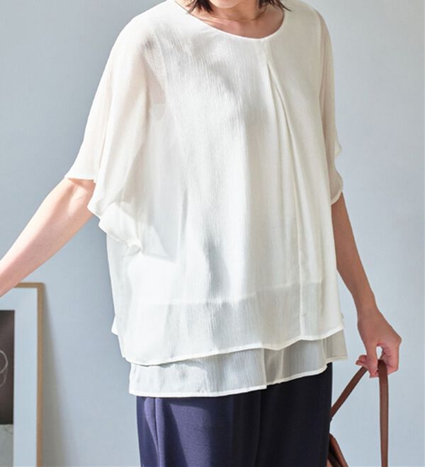 Viola e Viola（ヴィオラ エ ヴィオラ）の「【接触冷感】ひんやり涼しいタックデザインレイヤード風ブラウス（ブラウス）」｜詳細画像