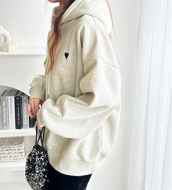 GeeRA（ジーラ）の「ハート刺繍裏起毛スウェットパーカー（パーカー）」｜詳細画像