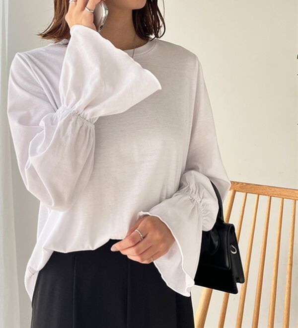 GeeRA（ジーラ）の「ベルスリーブカットソー（カットソー）」｜オフホワイト