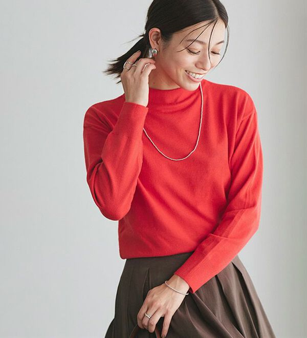 Pierrot（ピエロ）の「ハイネックシンプルニット（ニット・セーター）」｜詳細画像