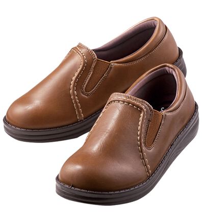 BELLUNA（ベルーナ）の「幅広ふわふわクッションのスリッポン靴（スリッポン）」