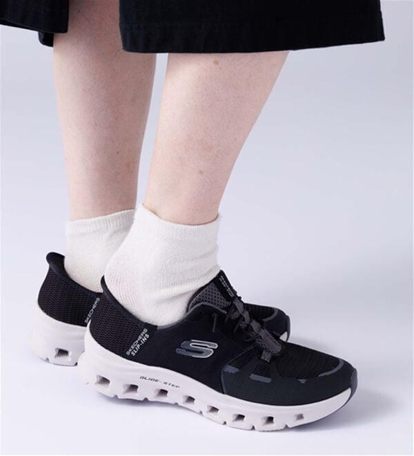 RANAN（ラナン）の「＜スケッチャーズ＞スリップインズ　グライドステップ プロ　スニーカー（スニーカー）」｜詳細画像