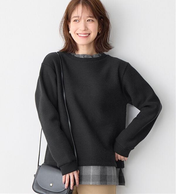 Viola e Viola（ヴィオラ エ ヴィオラ）の「あったか裏起毛異素材切替ニットソートップス（カットソー）」｜詳細画像