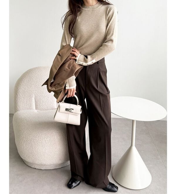 GeeRA（ジーラ）の「袖口ボタン配色ハイネックリブニット（ニット・セーター）」｜詳細画像