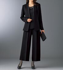 BELLUNA（ベルーナ）の「【３点セット】洗えるストレッチ素材！ワイドパンツ３点セット（ブラックフォーマル（喪服・礼服））」
