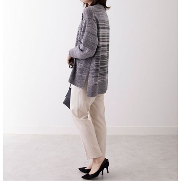 BELLUNA（ベルーナ）の「かすり調ハイネックニットチュニック（ニット・セーター）」｜詳細画像