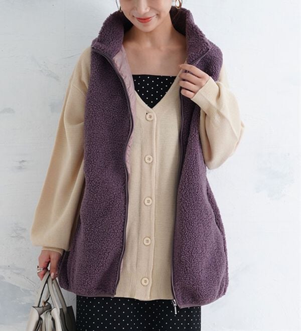 A HAPPY MARILYN（アハッピーマリリン）の「【Ｌ～８Ｌ】大きいサイズの企画者が作りました！ほんのりＡラインでお腹周りゆったりボアベスト（ベスト）」｜パープル