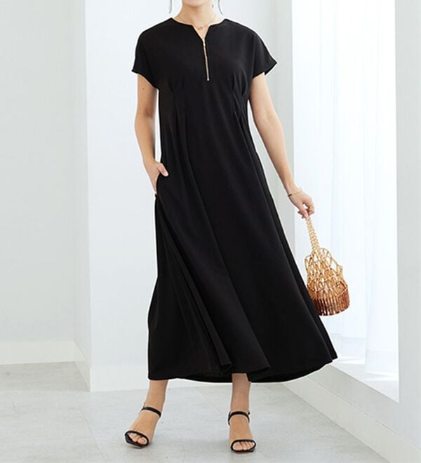 GeeRA（ジーラ）の「前後2WAYハーフジップフレンチ袖ワンピース（カットソーワンピース）」｜詳細画像