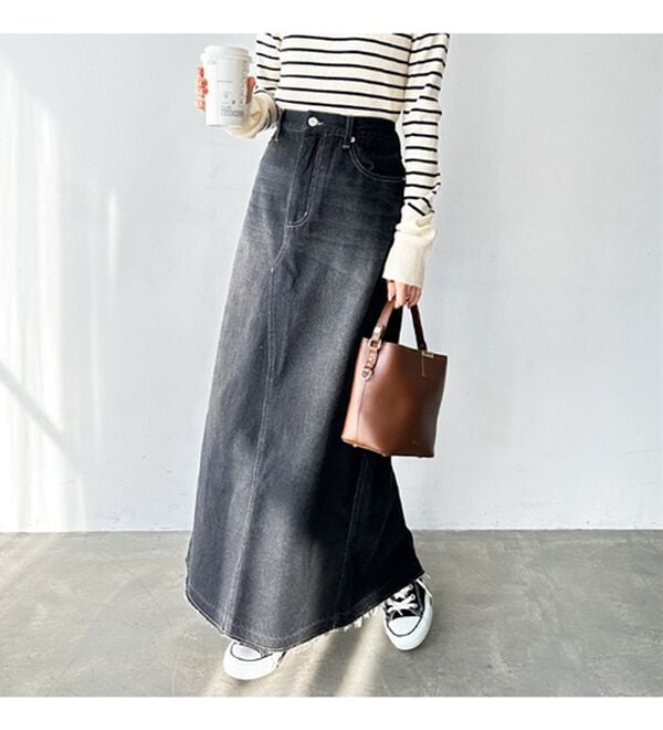 GeeRA（ジーラ）の「バックスリットデニムロングスカート（ロングスカート）」｜詳細画像