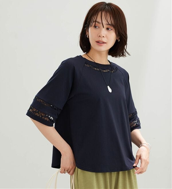 BELLUNA（ベルーナ）の「衿＆袖ハシゴレース使いプルオーバー（カットソー）」｜詳細画像