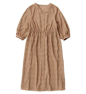 Viola e Viola（ヴィオラ エ ヴィオラ）の「前ボタンＶネックシャツワンピース（シャツワンピース）」｜オレンジ系花柄