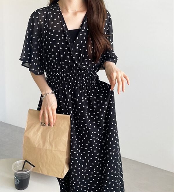 GeeRA（ジーラ）の「『ドラマ着用商品』 フレアースリーブカシュクールワンピース（その他ワンピース）」｜詳細画像