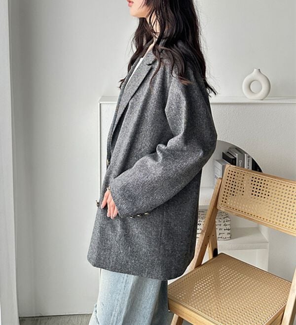 GeeRA（ジーラ）の「オーバーサイズダブルテーラードジャケット（テーラードジャケット）」｜詳細画像