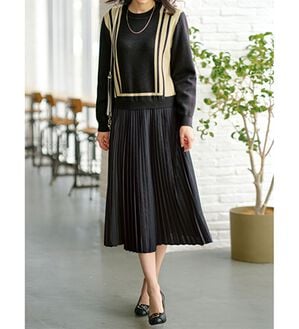 BELLUNA（ベルーナ）の「即コーデ完成！プリーツ切替ドッキングワンピース（ドッキングワンピース）」｜黒系