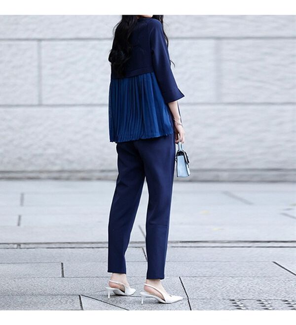 RANAN（ラナン）の「楽ちんキレイ見え！バックプリーツセットアップ（ブラウススーツ）」｜詳細画像