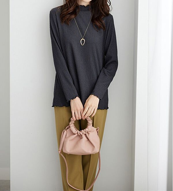 BELLUNA（ベルーナ）の「ジャカード素材メローデザインプルオーバー（カットソー）」｜詳細画像