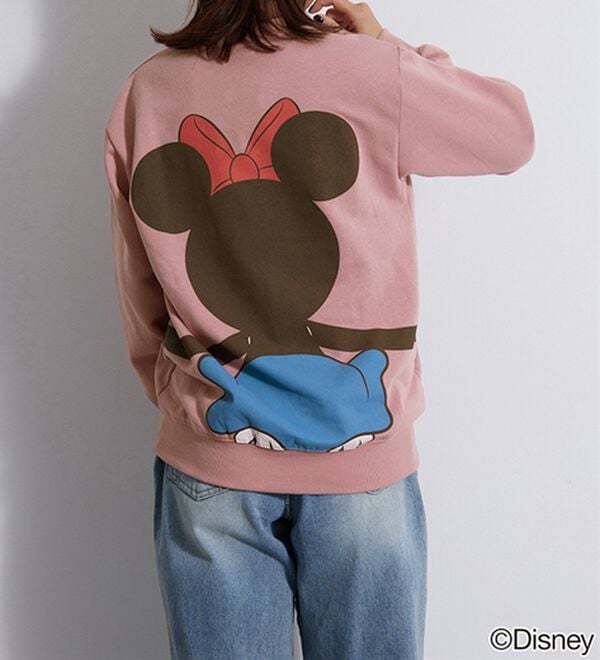 Disney＞【ミッキー＆ミニー】抱き着きプリント裏起毛トレーナー