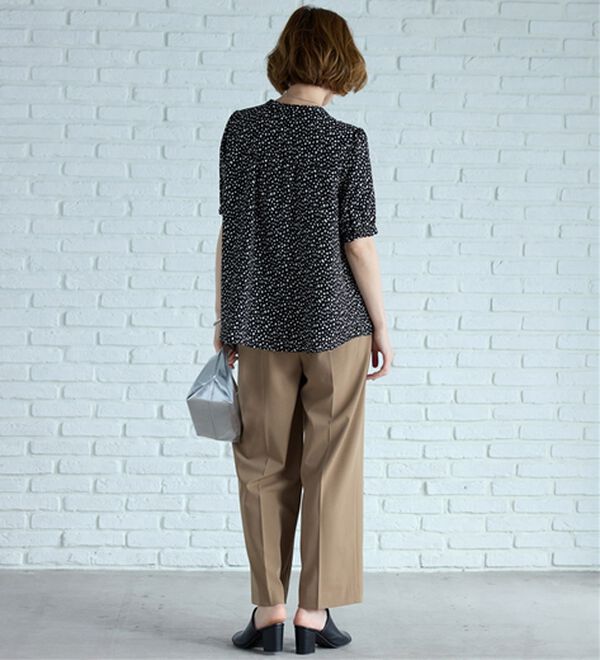BELLUNA（ベルーナ）の「ケープ風デザインブラウス（ブラウス）」｜詳細画像