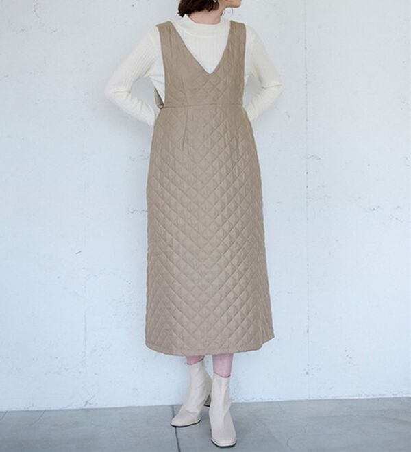 RANAN（ラナン）の「キルティングＶネックジャンパースカート（ジャンパースカート）」｜詳細画像