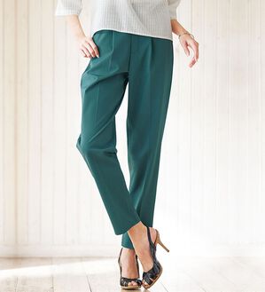 BELLUNA（ベルーナ）の「裏メッシュ素材多機能パンツ（フルレングスパンツ）」｜詳細画像