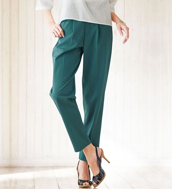 BELLUNA（ベルーナ）の「裏メッシュ素材多機能パンツ（フルレングスパンツ）」｜詳細画像