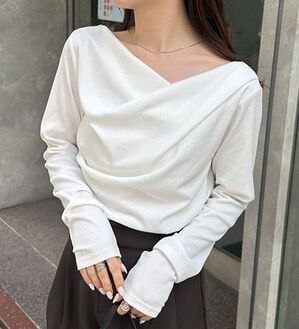 RANAN（ラナン）の「【新色追加】上品ドレープリブロングＴシャツ（カットソー）」｜ホワイト