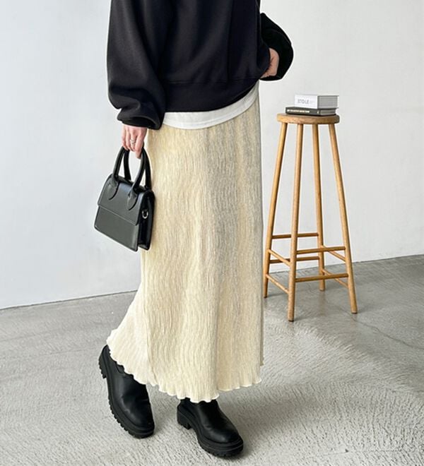 GeeRA（ジーラ）の「すっきり見え！ベロアプリーツロングスカート（ロングスカート）」｜詳細画像