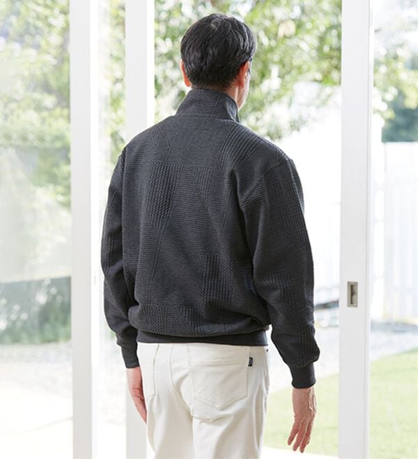 「紳士の格調デザイン　ハーフジップトレーナー（メンズシャツ）」｜詳細画像