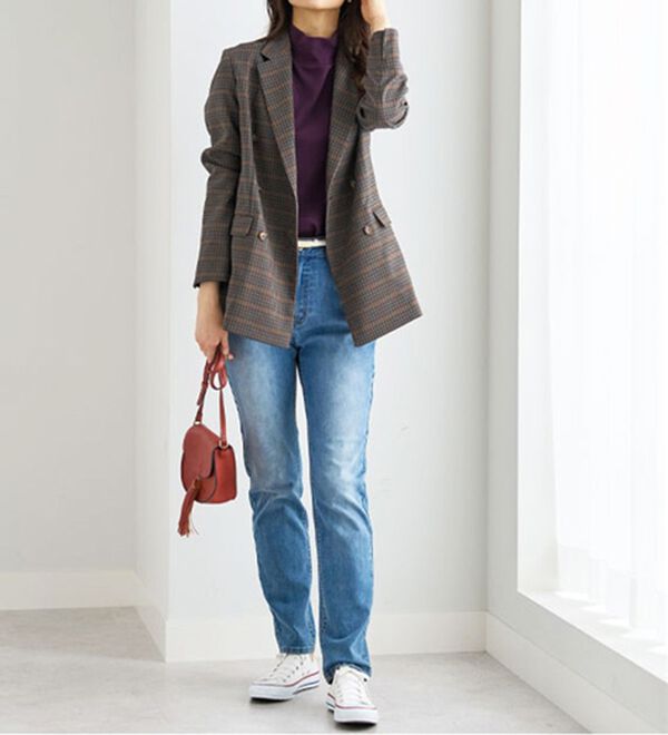 BELLUNA（ベルーナ）の「吸湿発熱ハイネックプルオーバー（カットソー）」｜詳細画像