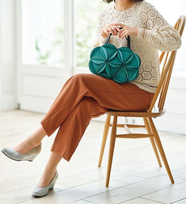 BELLUNA（ベルーナ）の「日本製牛革使いフィットパンプス（パンプス）」｜詳細画像