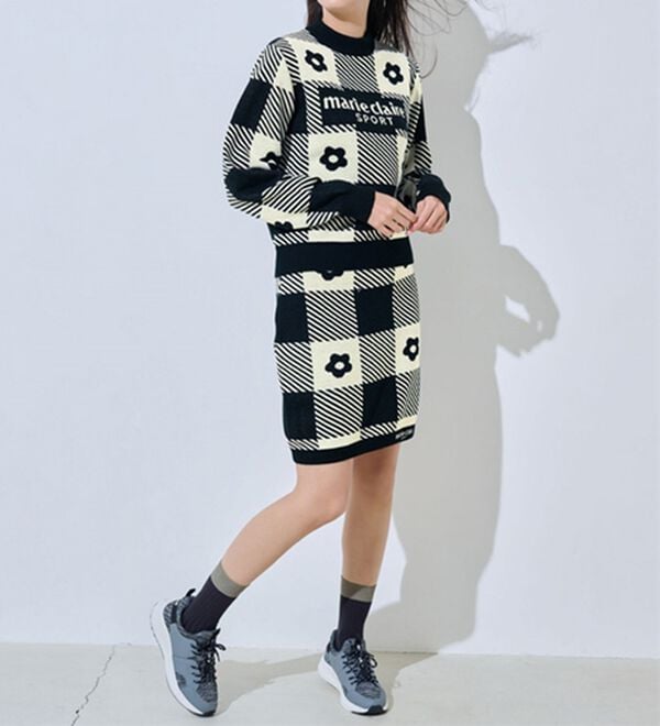 RANAN（ラナン）の「ジャカードニットスカート＜ｍａｒｉｅ　Ｃｌａｉｒｅ　ＳＰＯＲＴ＞（ひざ丈スカート）」｜詳細画像