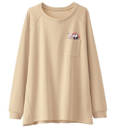 BELLUNA（ベルーナ）の「スヌーピーひょっこりデザイントレーナー（トレーナー・スウェット）」