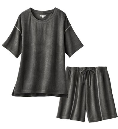 YU'NOW（ユナウ）の「【上下２点セット】ひんやりとろけるレーヨンブレンドパイルパジャマ（パジャマ・ルームウェア）」