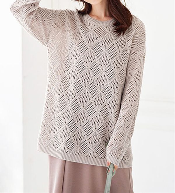 BELLUNA（ベルーナ）の「リーフ柄透かし編ニットチュニック（チュニック）」｜詳細画像