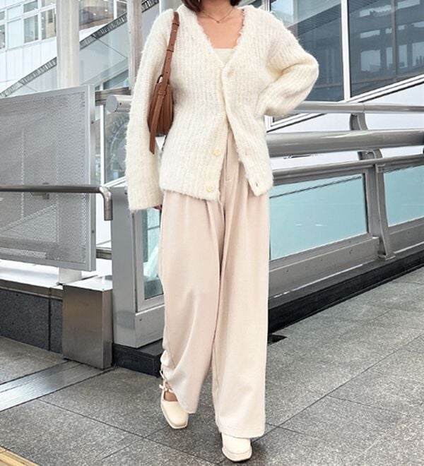 GeeRA（ジーラ）の「着心地抜群！ハイウエストダブルタックワイドパンツ（フルレングスパンツ）」｜詳細画像