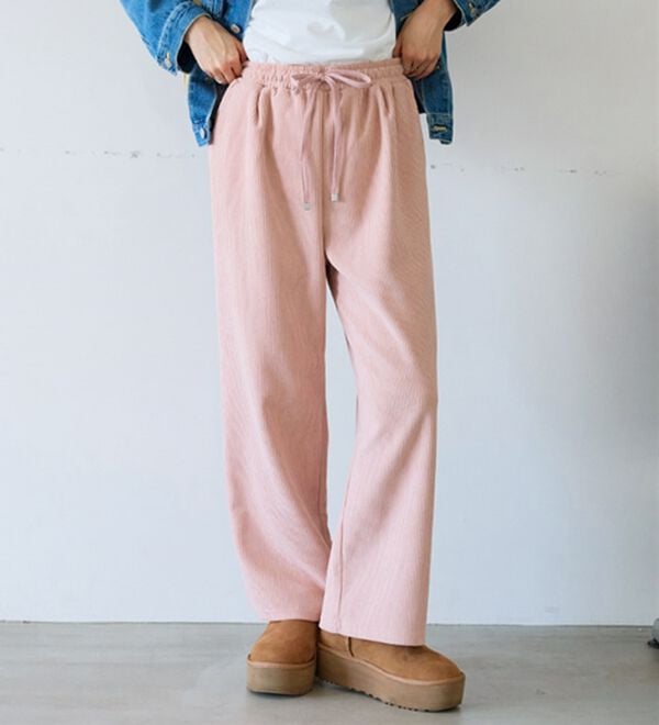 BELLUNA（ベルーナ）の「なめらかコーデュロイワイドパンツ（ワイドパンツ・ガウチョ）」｜詳細画像