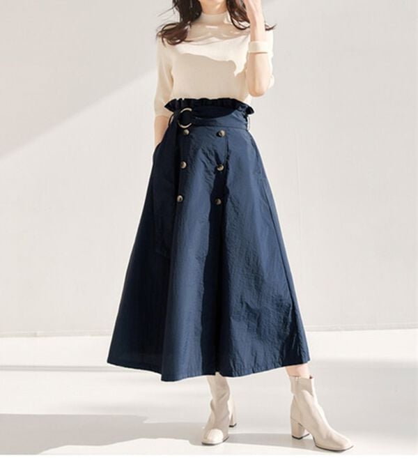 RANAN（ラナン）の「ナイロン素材トレンチフレアースカート（ロングスカート）」｜詳細画像