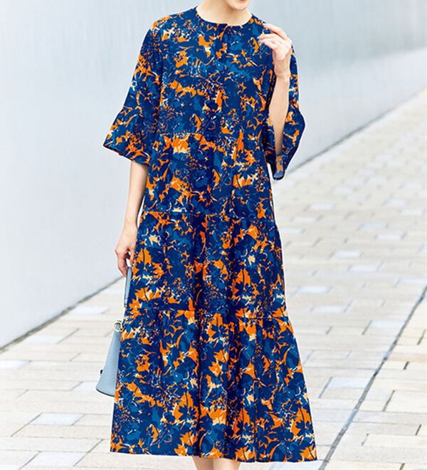 フレアー袖プリントロングワンピース - ベルーナ【公式】