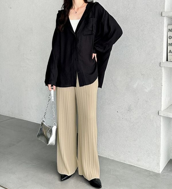 GeeRA（ジーラ）の「セルフカットセミワイドプリーツパンツ（フルレングスパンツ）」｜詳細画像