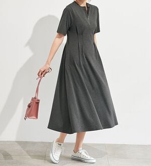 BELLUNA（ベルーナ）の「日差しに負けたくない！ロングワンピース（ロングワンピース）」｜杢チャコール