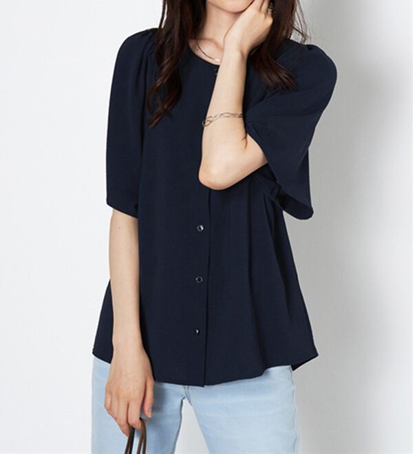 BELLUNA（ベルーナ）の「お手入れ楽々！ビンテージ素材ブラウス（ブラウス）」｜詳細画像